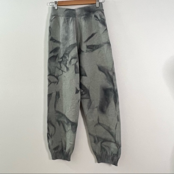 STORIA Tie Dye Jogger Sweatpants - Picture 5 of 5
